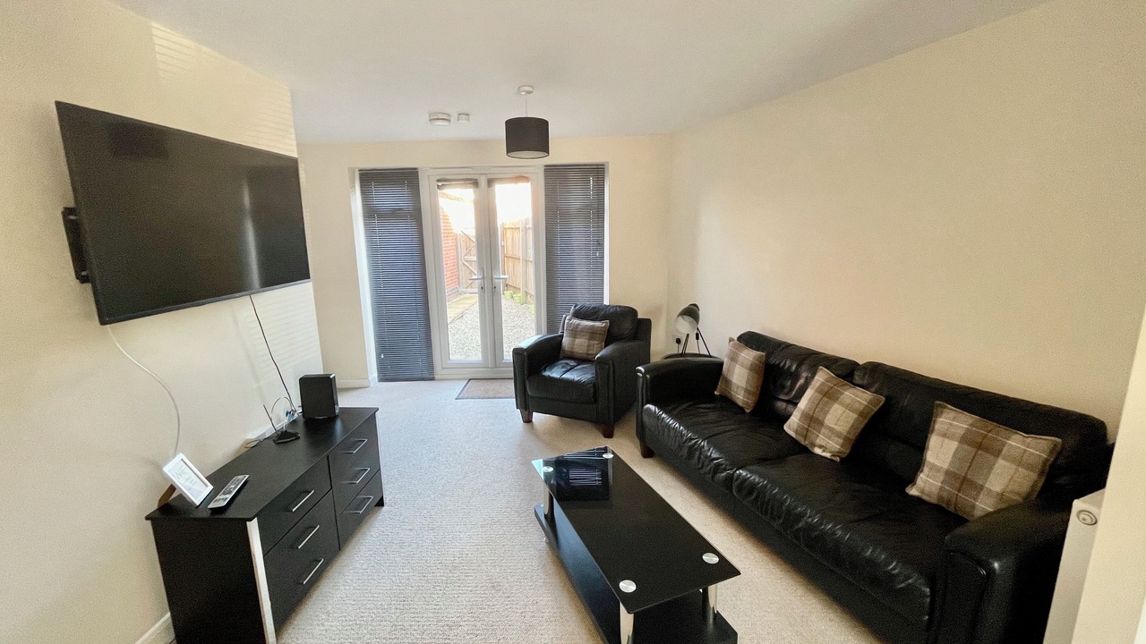 Photo of Livingroom in Ashby-de-la-Zouch