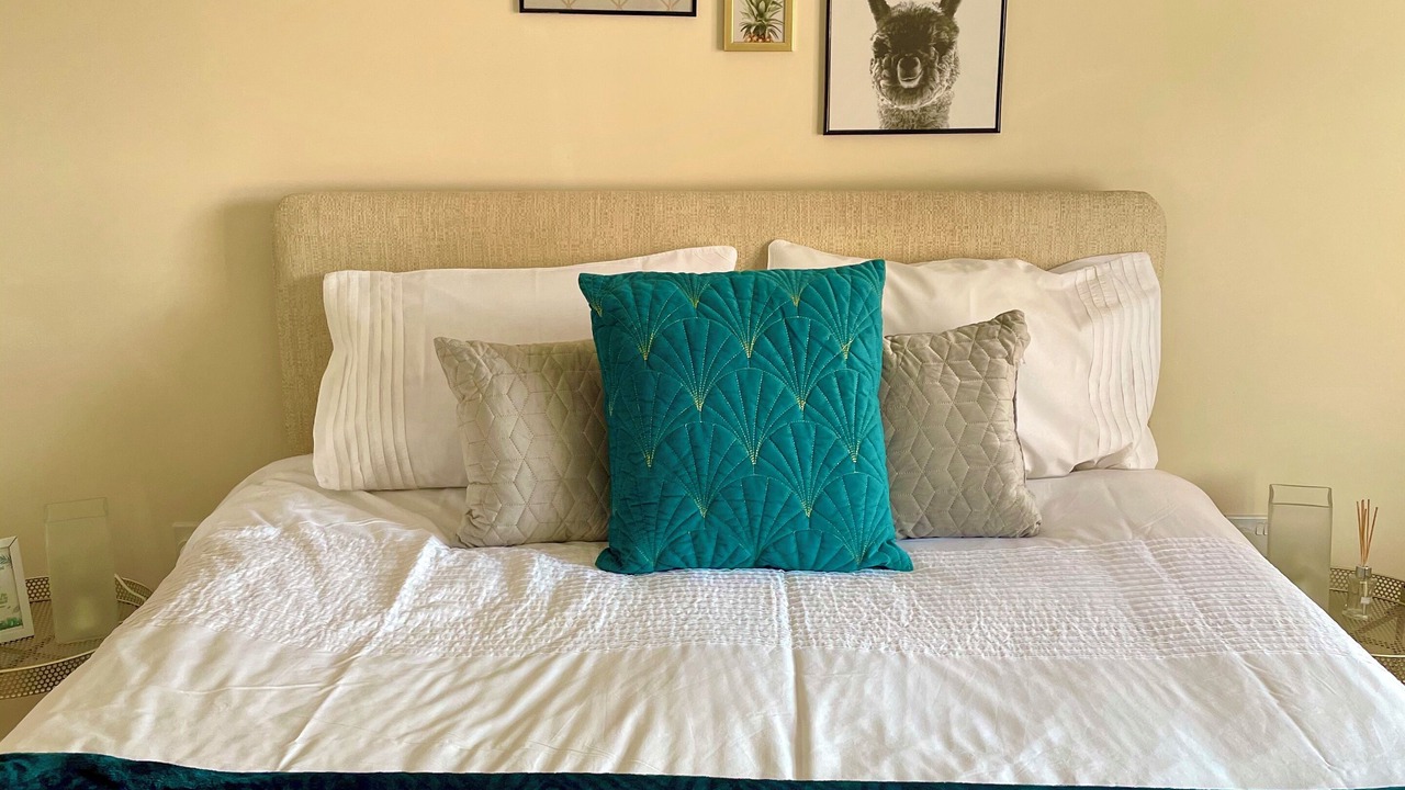 Photo of Bedroom in Ashby-de-la-Zouch