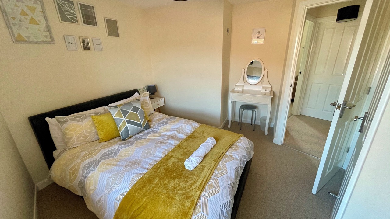 Photo of Bedroom in Ashby-de-la-Zouch