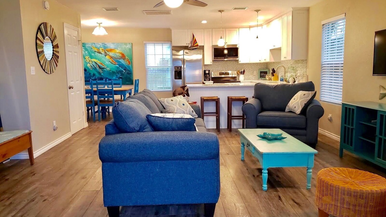 Photo of Livingroom in Crystal Beach