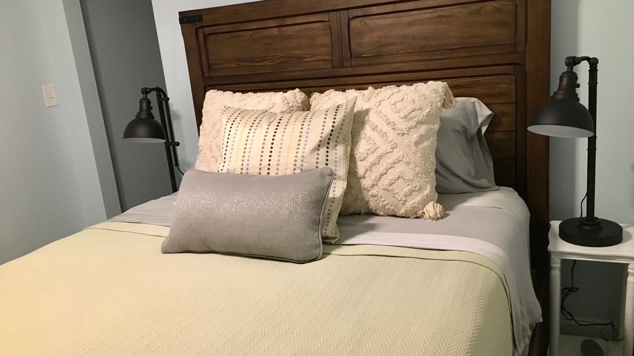 Photo of Bedroom in Central Square