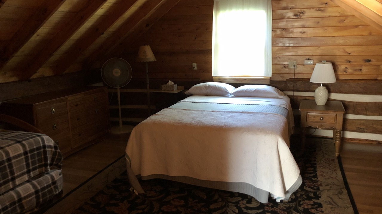Photo of Bedroom in Sturgeon Bay
