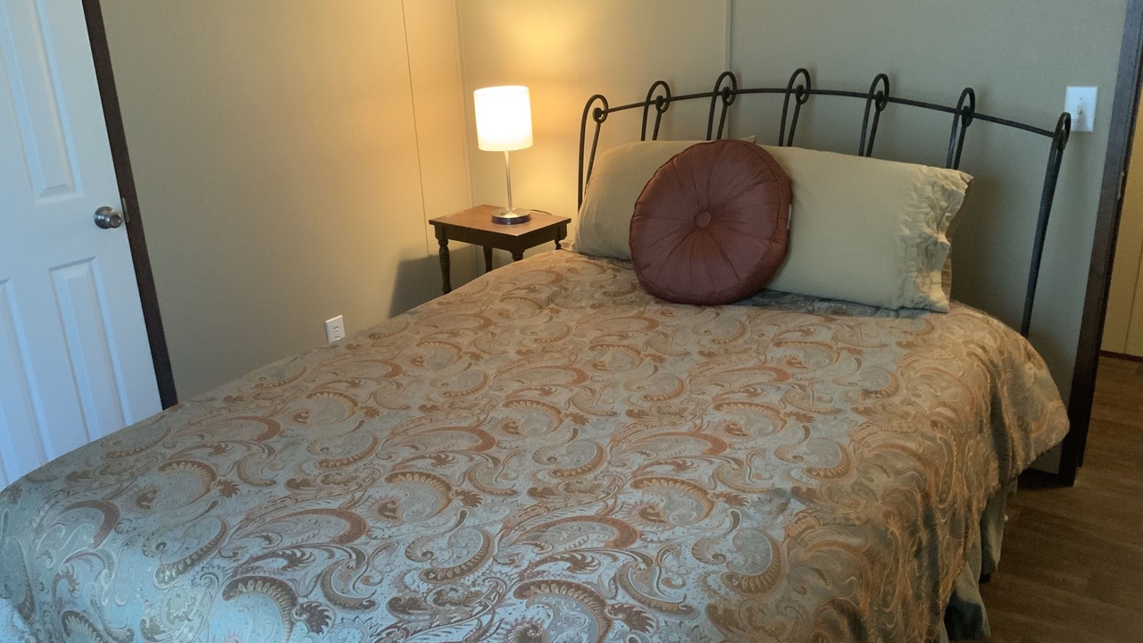 Photo of Bedroom in Cameron