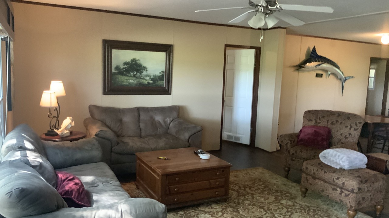 Photo of Livingroom in Cameron