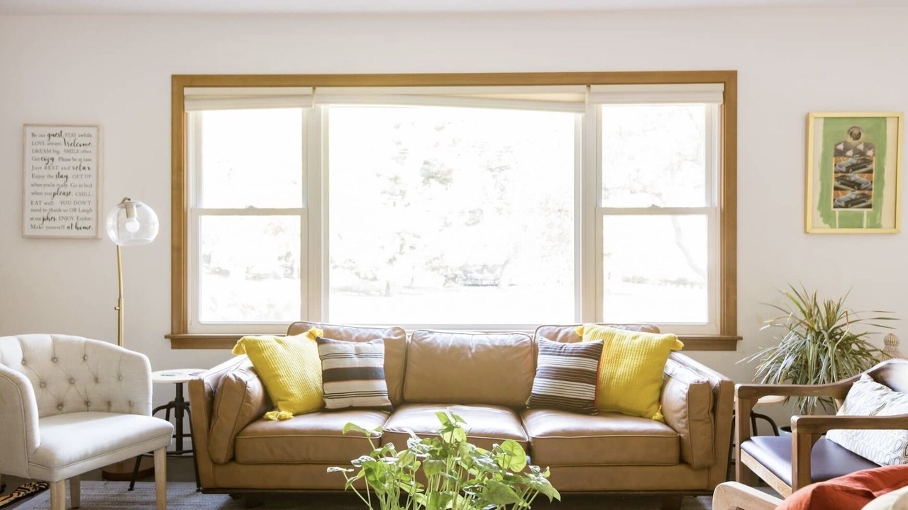Photo of Livingroom in Columbia Heights