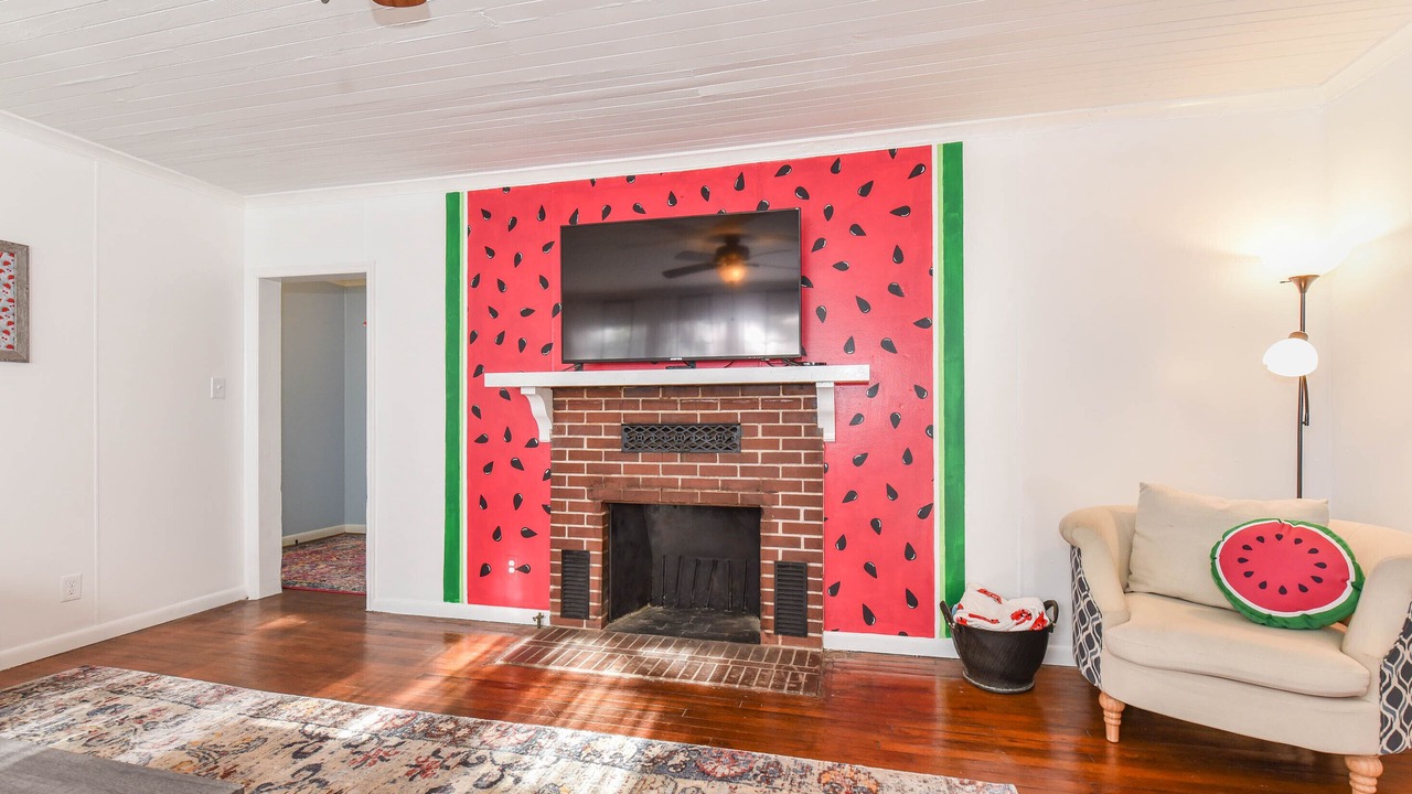 Photo of Livingroom in Richmond Hill