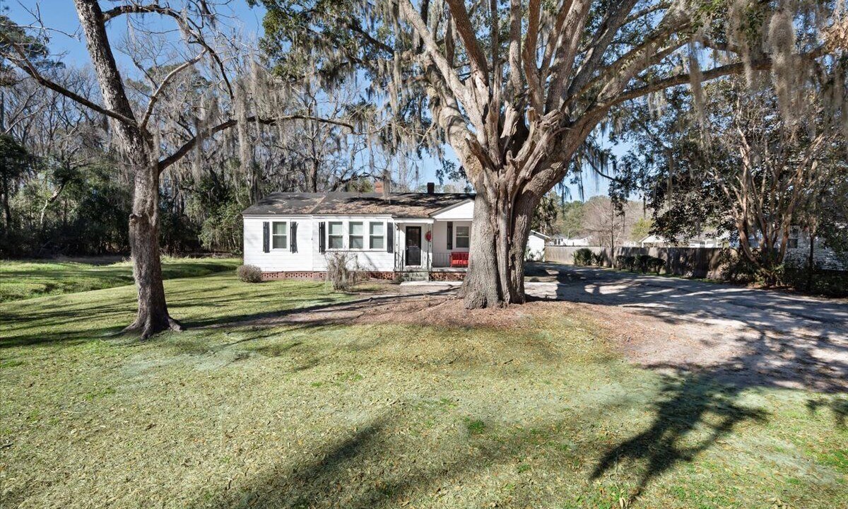 Photo of Outdoor in Richmond Hill