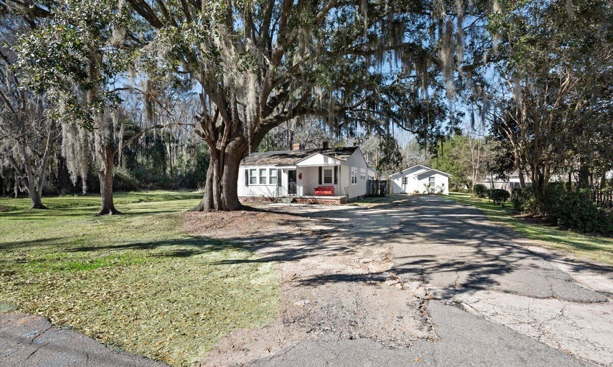 Photo of Outdoor in Richmond Hill