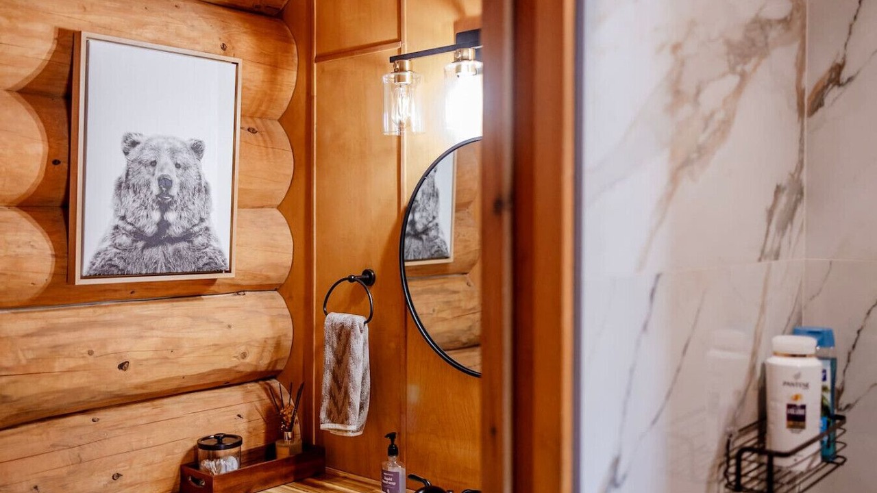 Photo of Bathroom in Hunter