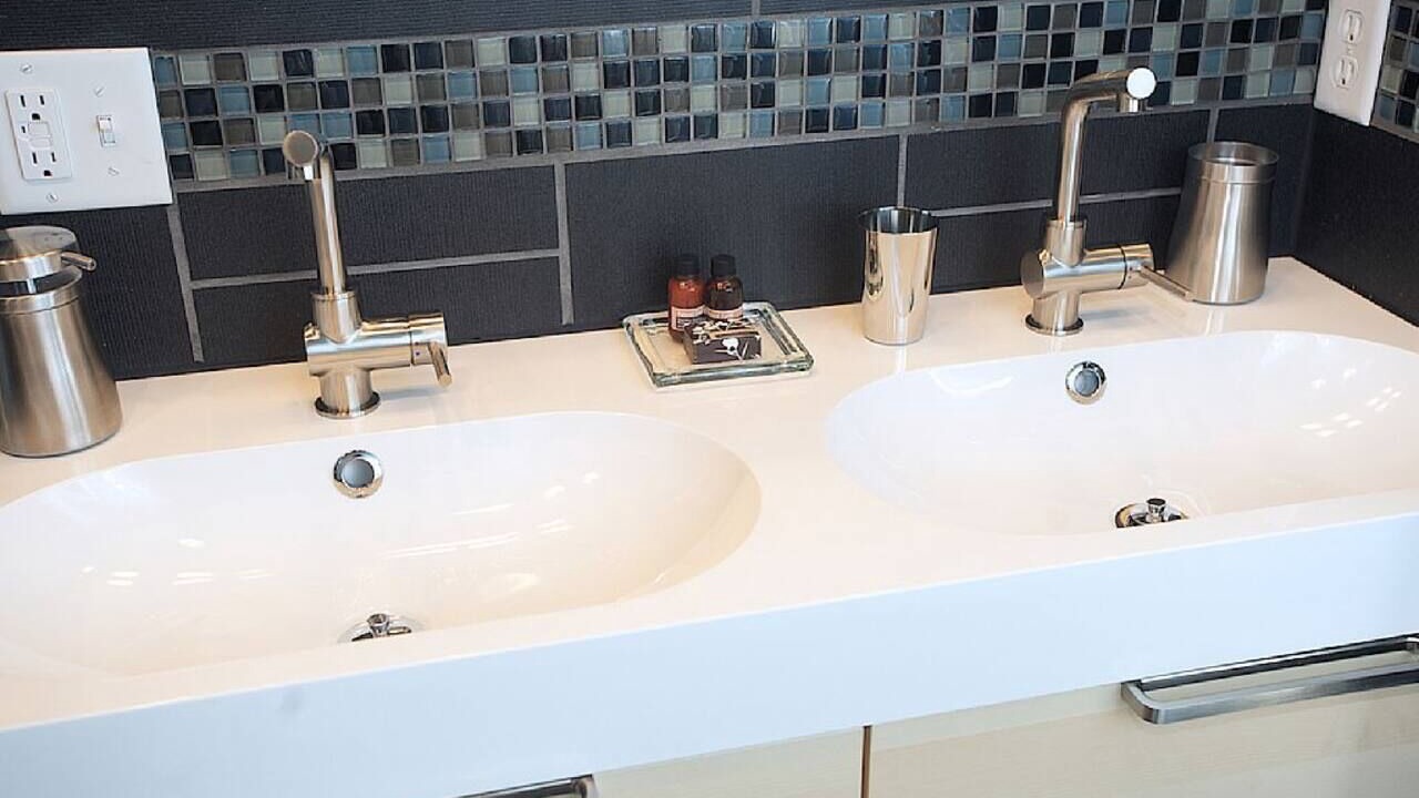 Photo of Bathroom in Lindsborg
