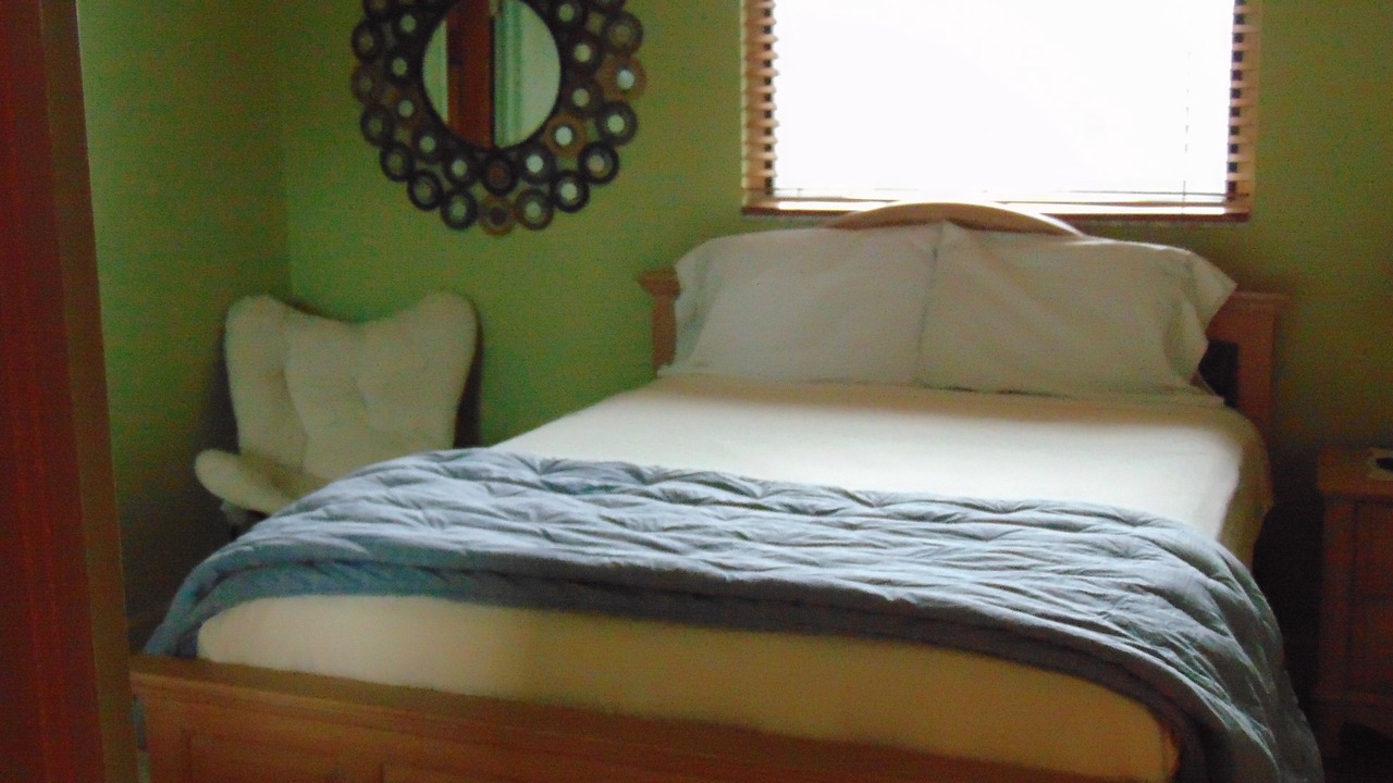 Photo of Bedroom in Weeki Wachee Gardens