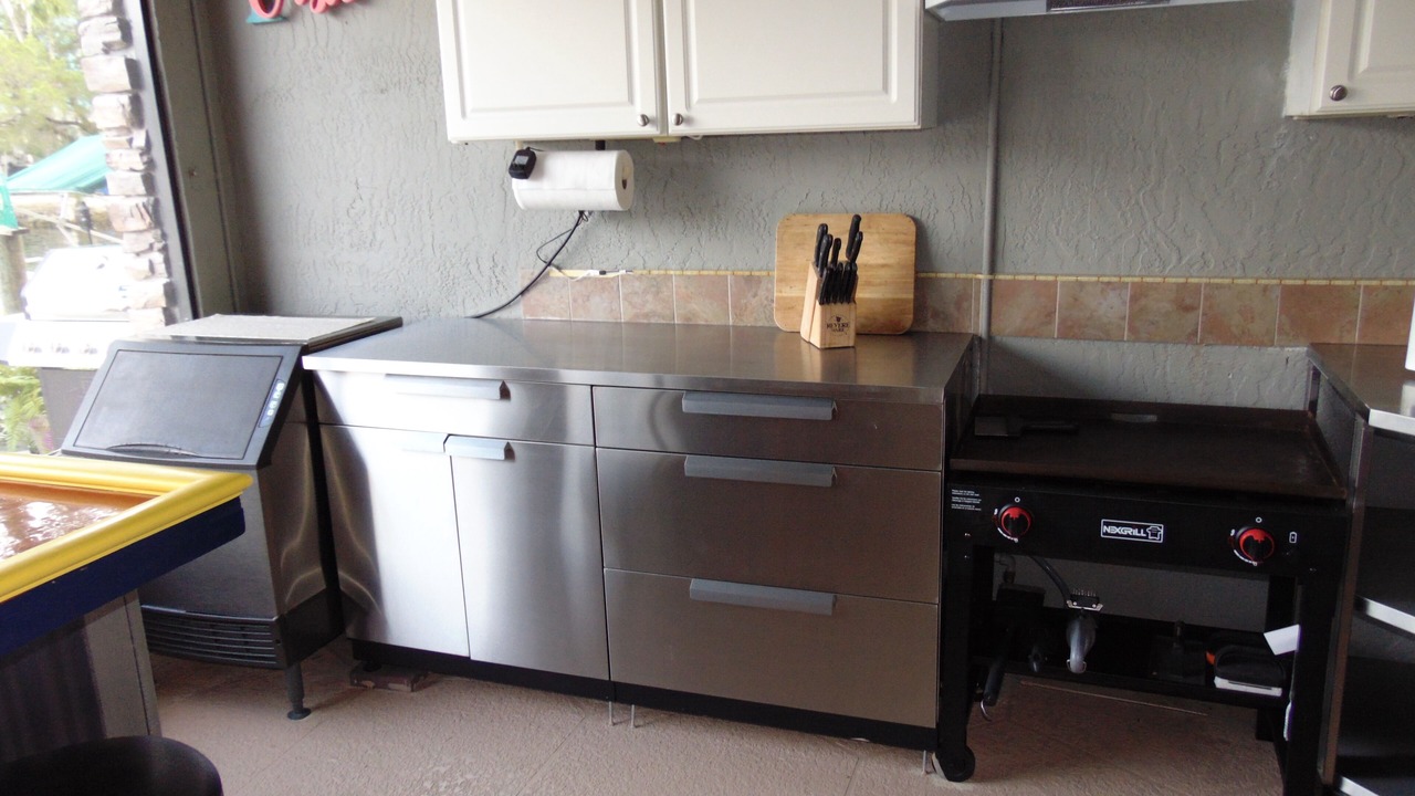Photo of Kitchen in Weeki Wachee Gardens