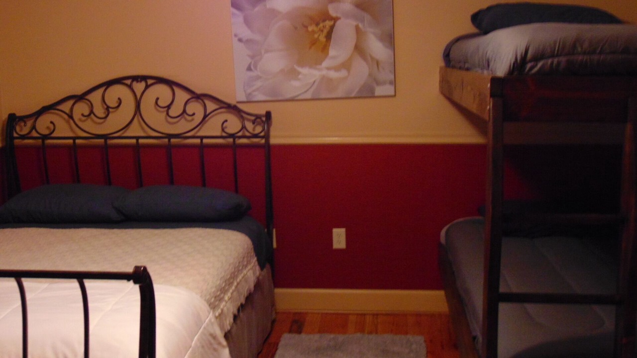 Photo of Bedroom in Weeki Wachee Gardens
