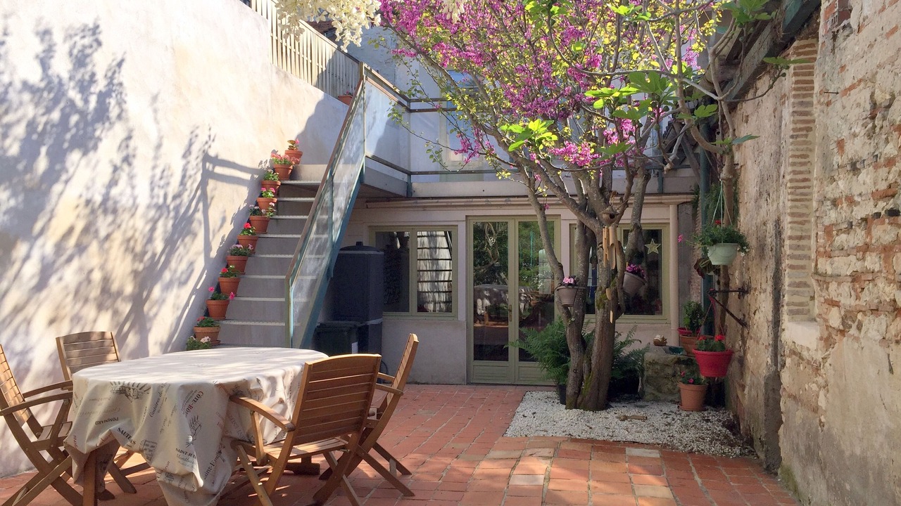 Photo of Outdoor in Sainte-Foy-la-Grande