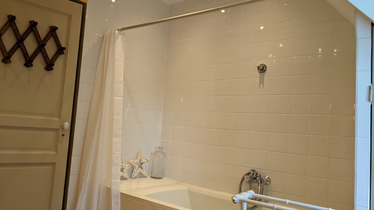 Photo of Bathroom in Bonsmoulins