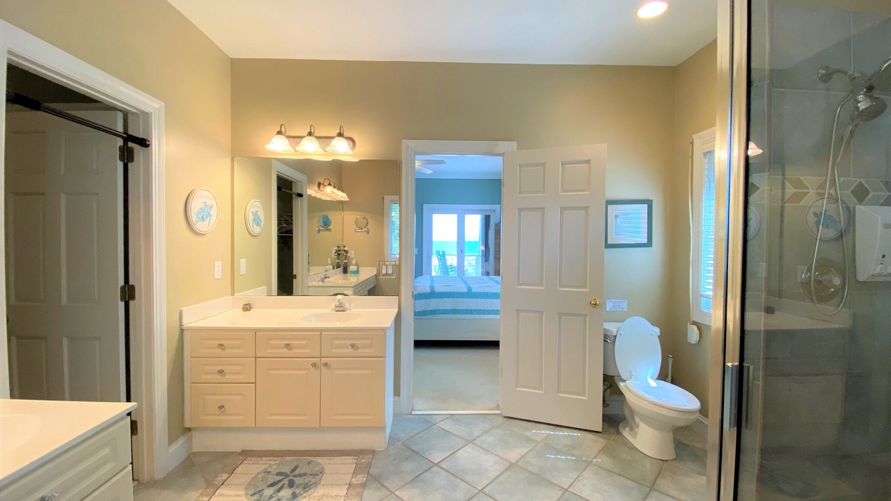 Photo of Bathroom in Edisto Island