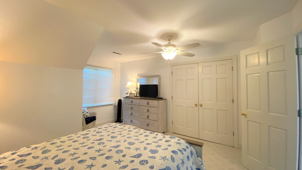 Photo of Bedroom in Edisto Island