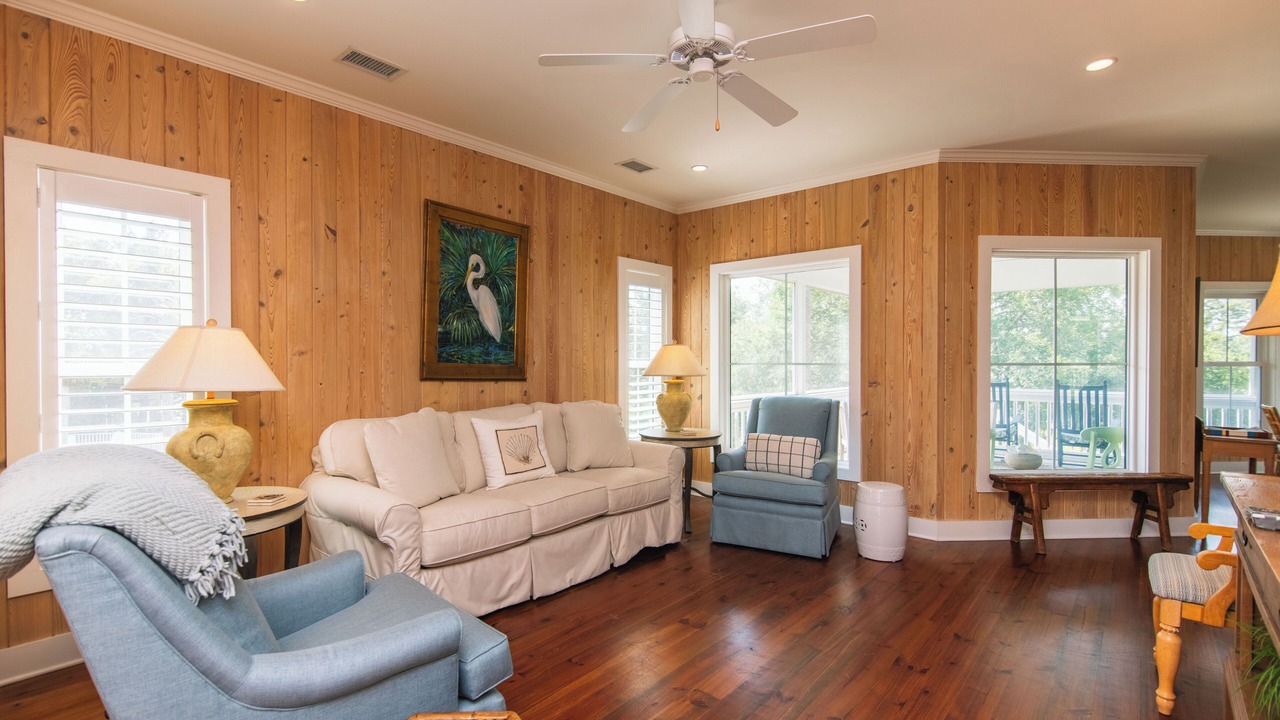 Photo of Livingroom in Cowpens