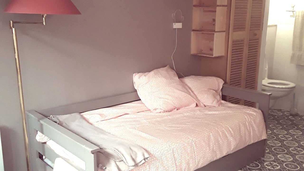 Photo of Bedroom in Colombes