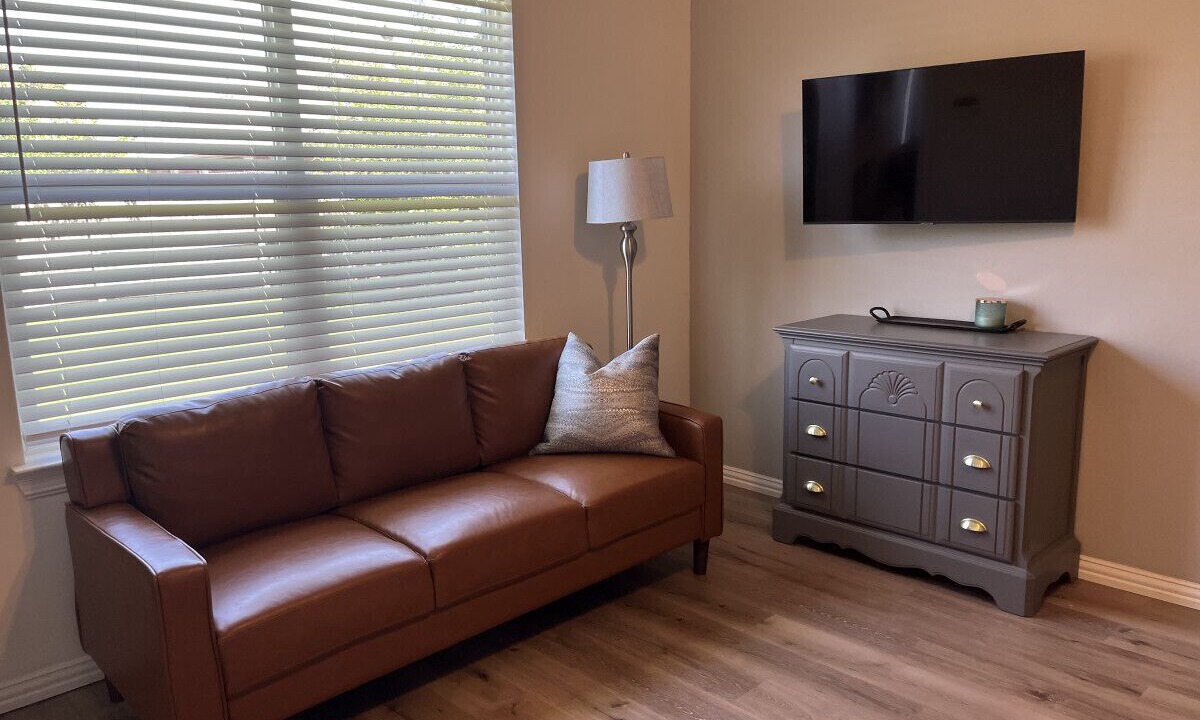 Photo of Livingroom in Edmond