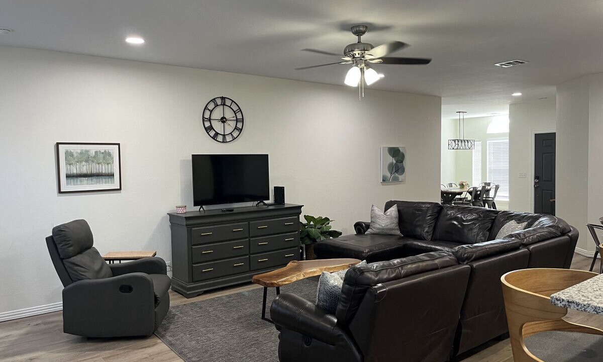 Photo of Livingroom in Edmond