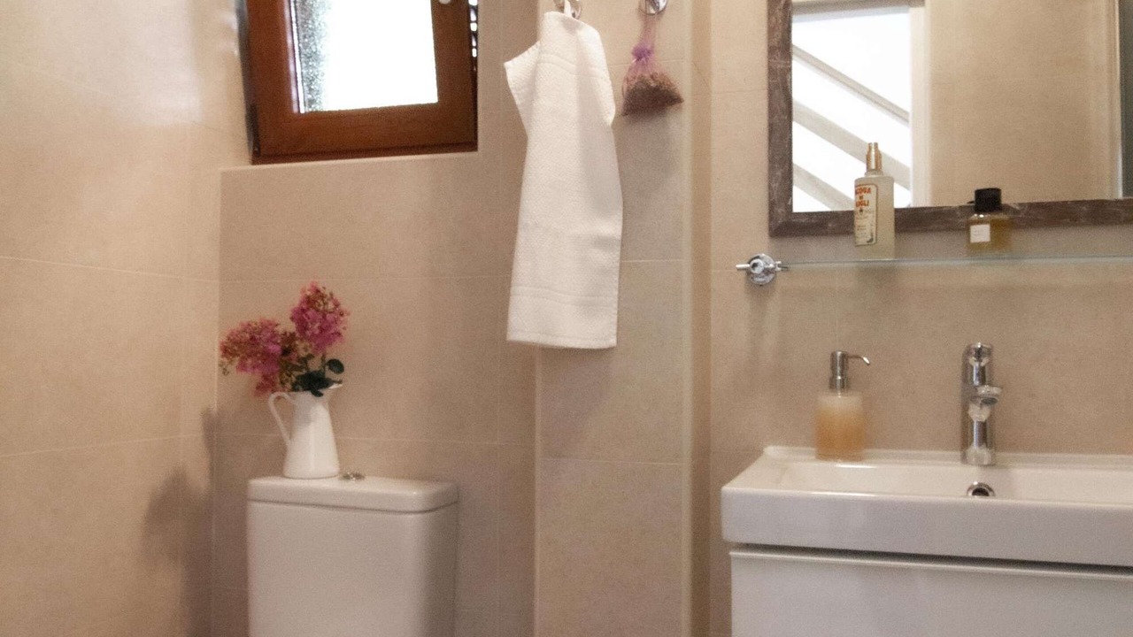 Photo of Bathroom in Kornic