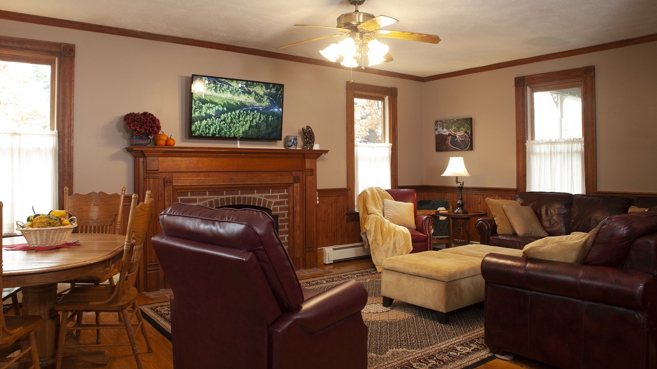 Photo of Bedroom in Slippery Rock