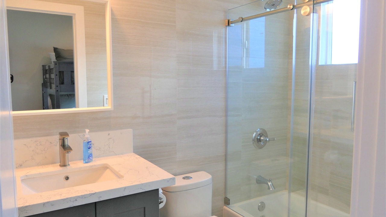 Photo of Bathroom in Midway City