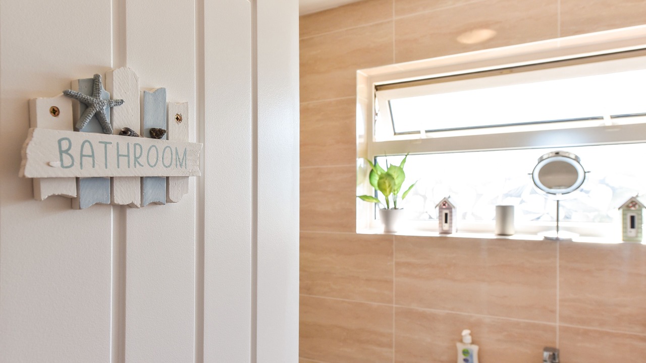 Photo of Bathroom in Rustington