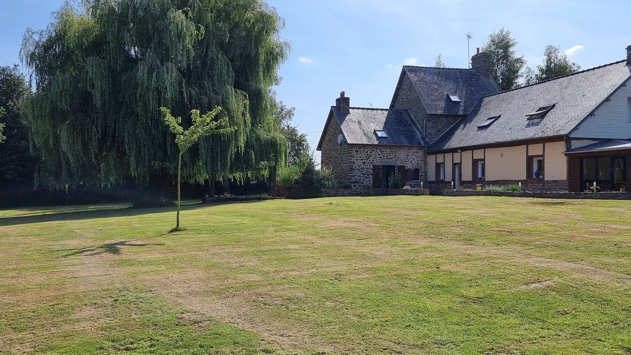 Photo of Outdoor in Saint-Ovin