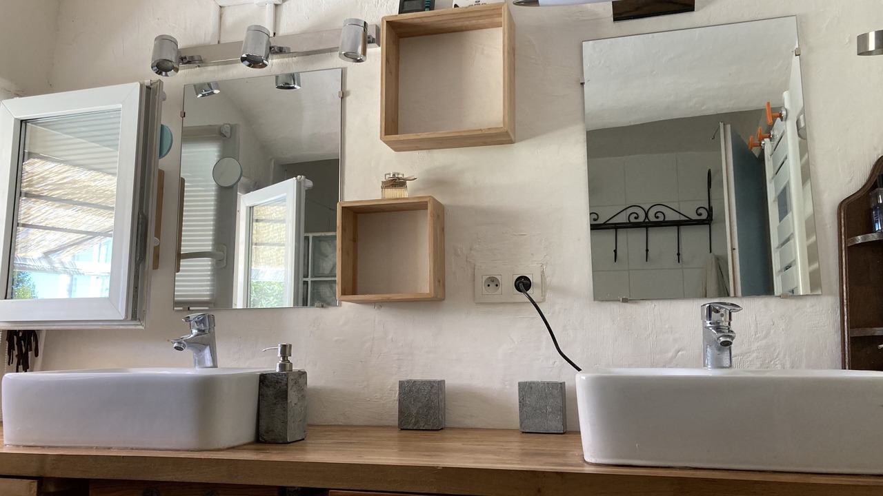 Photo of Bathroom in Brissac