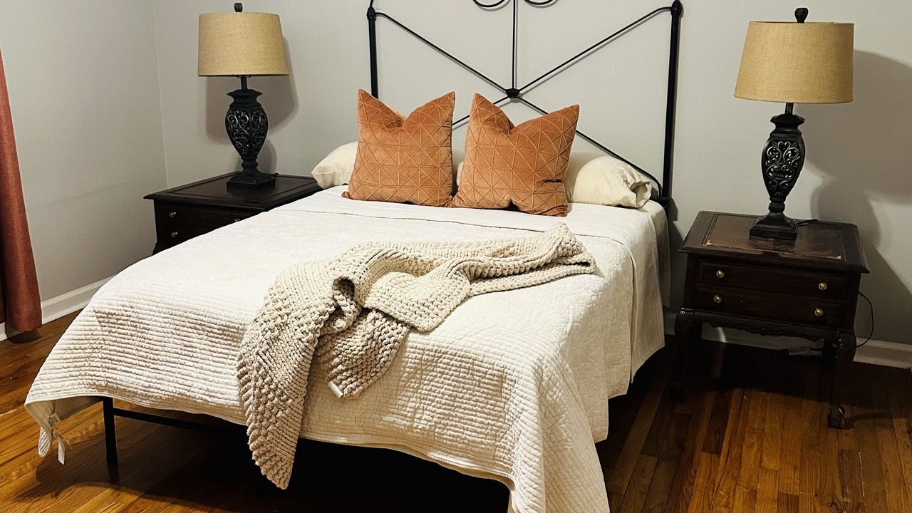 Photo of Bedroom in Westlake