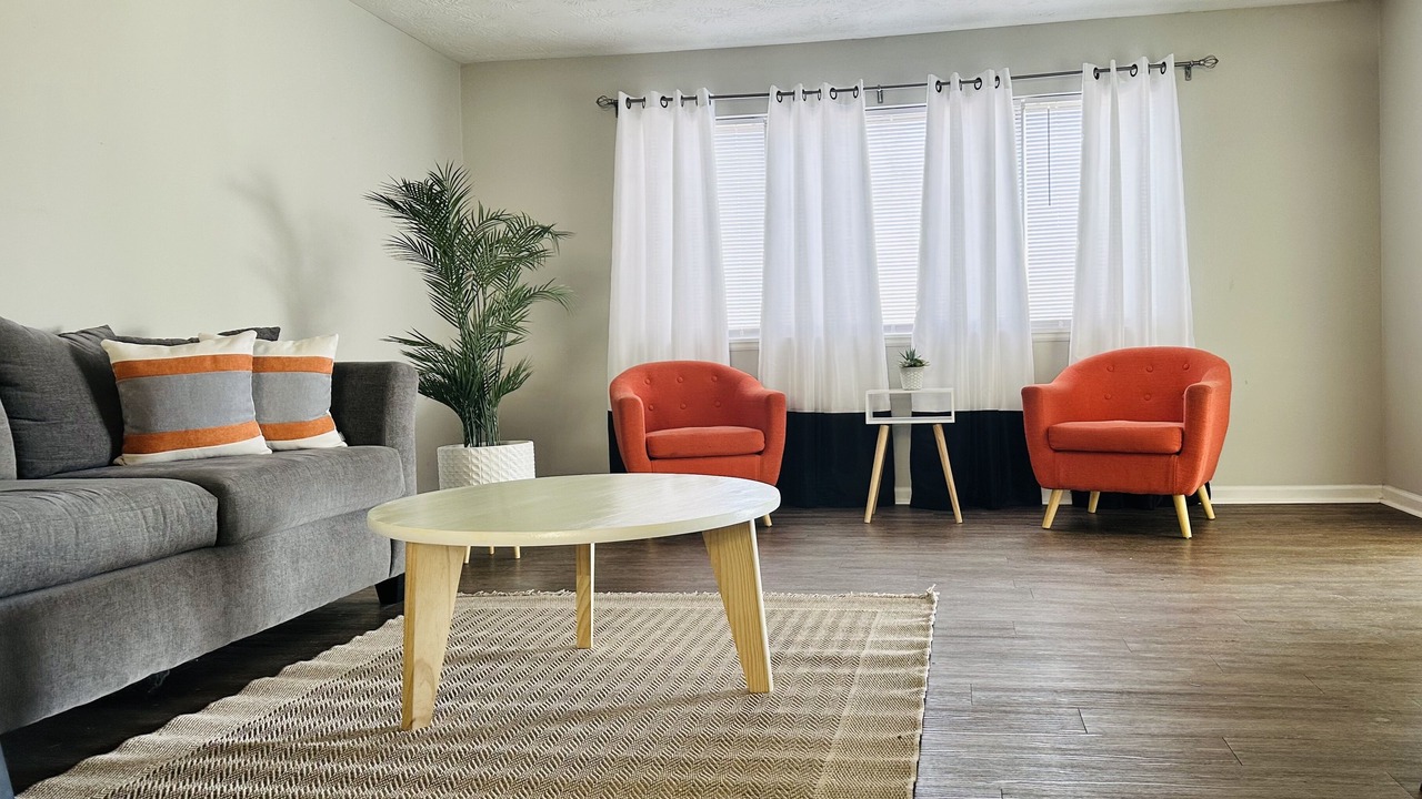 Photo of Livingroom in Westlake