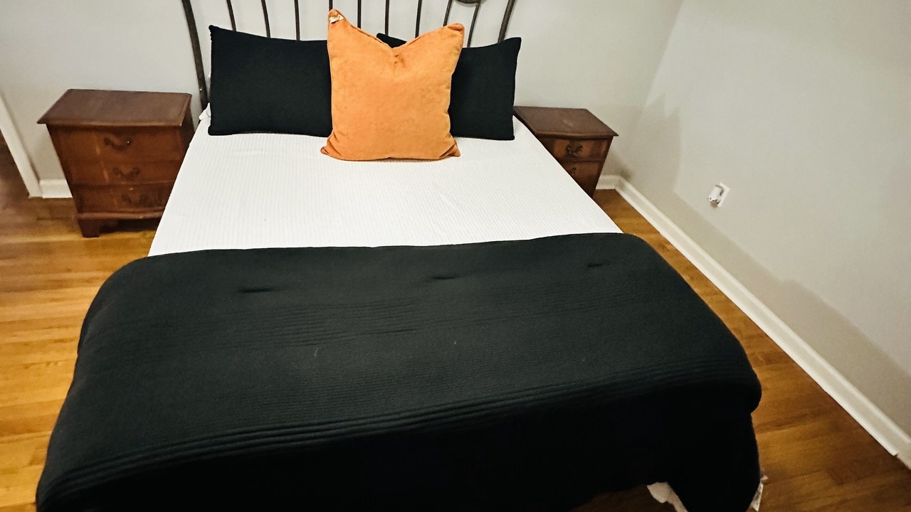 Photo of Bedroom in Westlake
