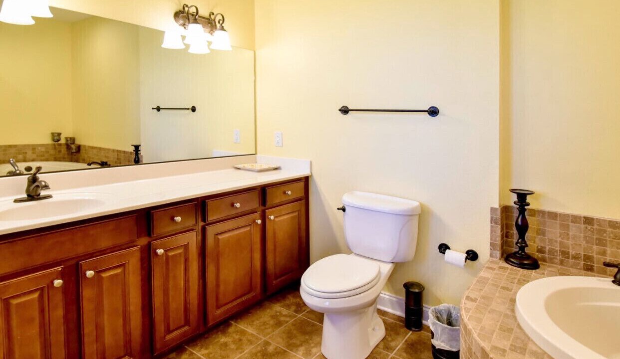 Photo of Bathroom in Andersonville