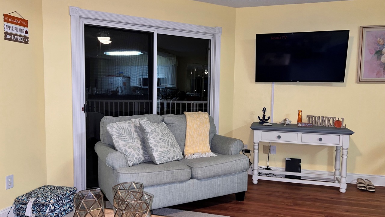 Photo of Livingroom in Calabash