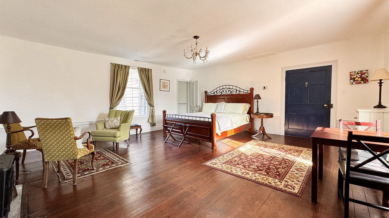Photo of Bedroom in Clarksville