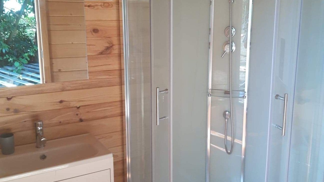 Photo of Bathroom in Saint-Ouen-de-Mimbre