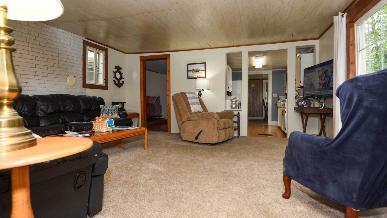 Photo of Livingroom in Winthrop