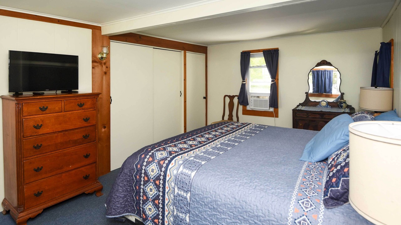 Photo of Bedroom in Winthrop