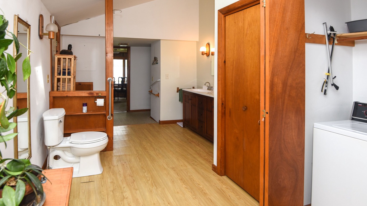 Photo of Bathroom in Winthrop