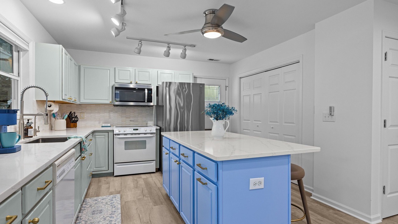 Photo of Kitchen in Atlantic Beach