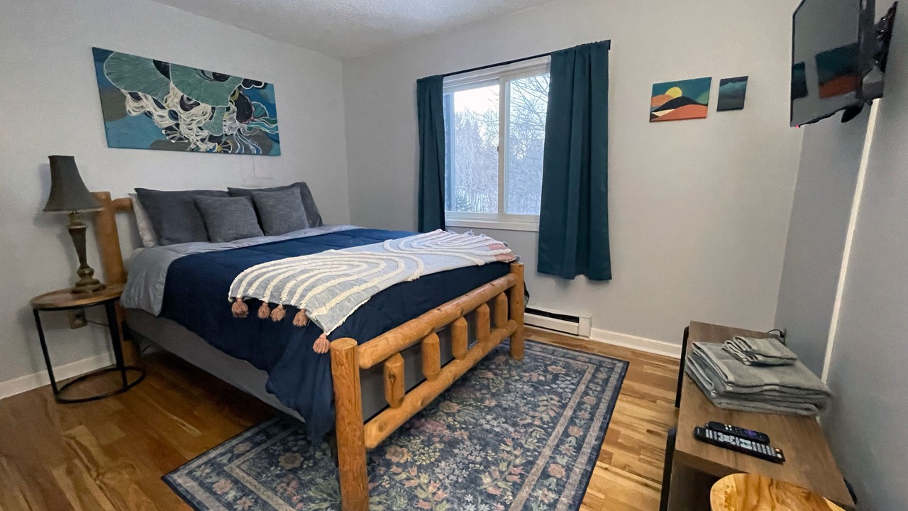 Photo of Bedroom in Charter Hills
