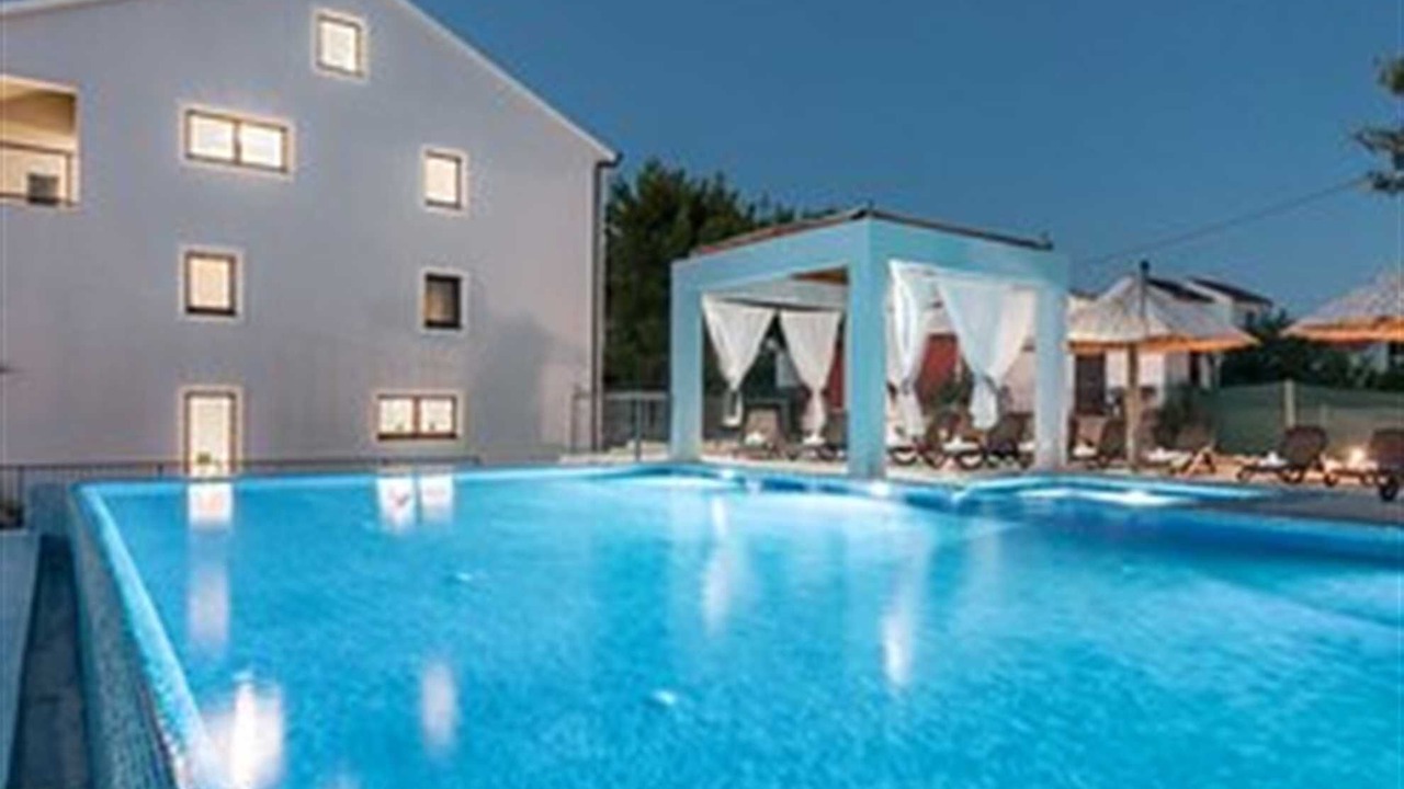 Photo of Outdoor in Cove Makarac (Milna)