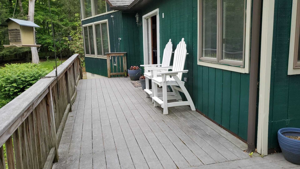 Photo of Patio Balcony in East Branch