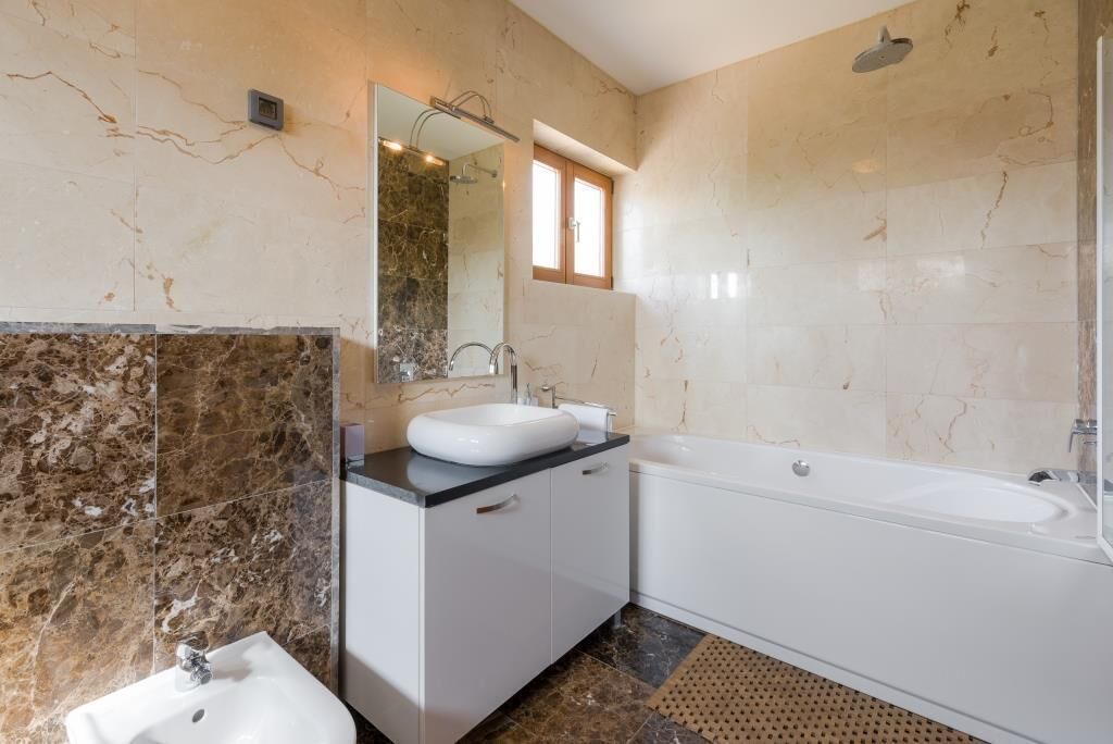 Photo of Bathroom in Cove Makarac (Milna)
