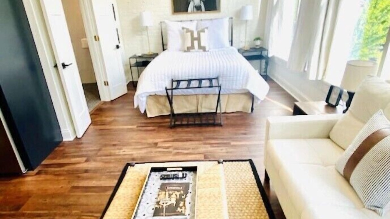Photo of Bedroom in Downtown Louisville
