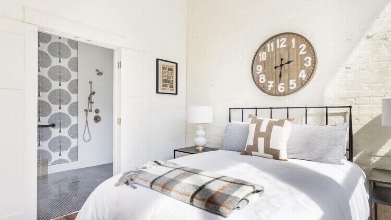 Photo of Bedroom in Downtown Louisville