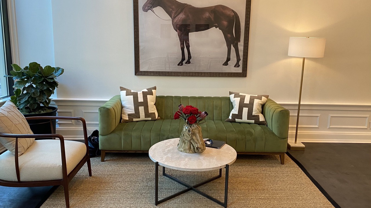 Photo of Livingroom in Downtown Louisville