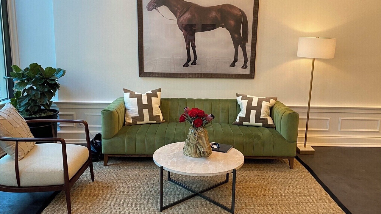 Photo of Livingroom in Downtown Louisville